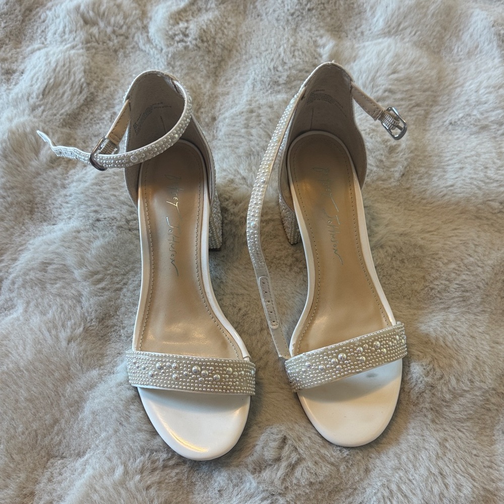 Elegant Cream Heels with Ankle Strap